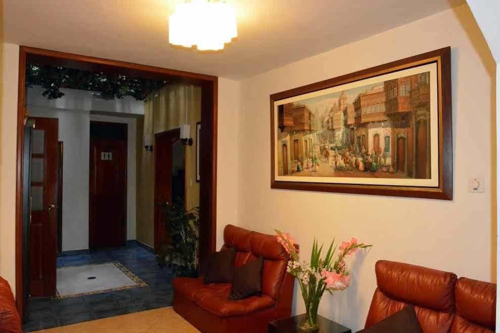 El Faro Inn ليما المظهر الخارجي الصورة